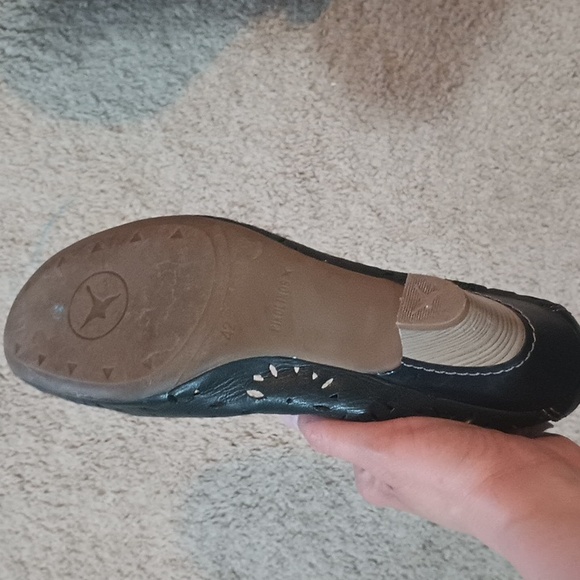 PIKOLINOS Black Women's Flats - Picture 3 of 3